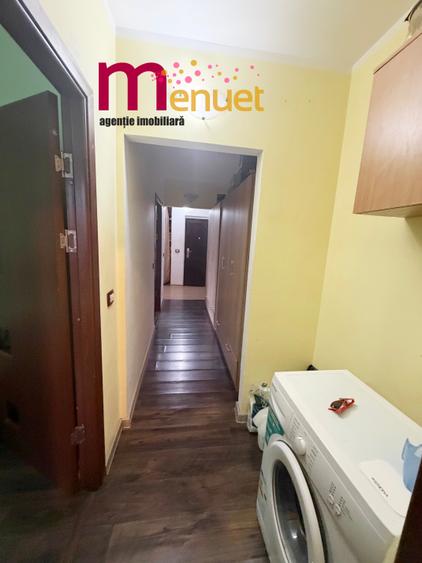 Apartament cu 2 camere decomandat în Central