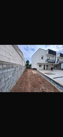 Apartament 3 camere, include si Gradina - Zona Ford Capsunarie