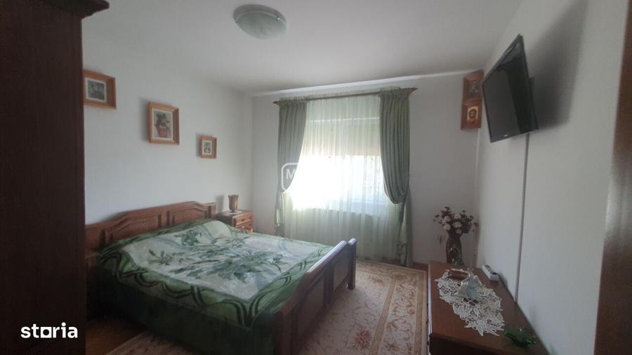 Vila D+P+M, zona Iuliu Maniu-Scoala 1, teren 750 m - 1