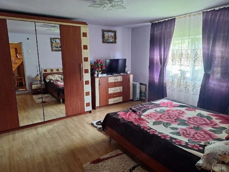 Casă cu 3 camere în Arieșeni