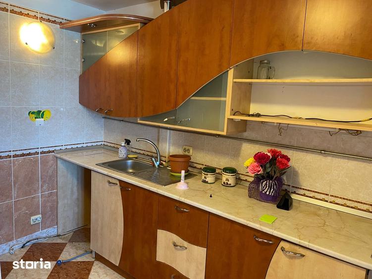 Apartament cu 3 camere în C5