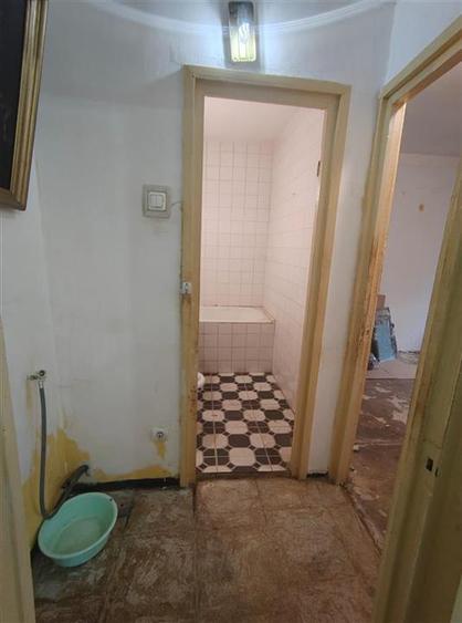 Apartament cu 2 camere decomandat în Mircea cel Bătrân