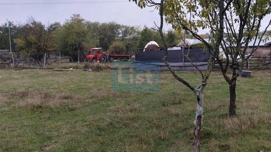 Spațiu comercial, de 240 mp, în Ștubeiu