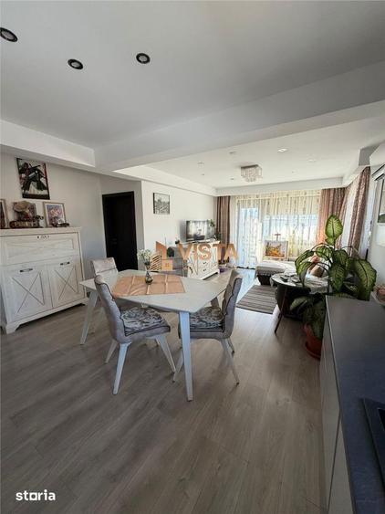 Apartament cu 4 camere, mobilat în Tractorul