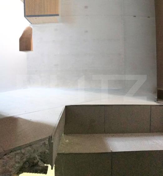 Casă individuală cu 4 camere cu Teren 1000 Mp în Pucioasa