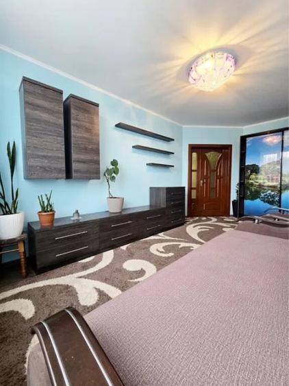 Apartament cu 2 camere decomandat în Drumul Sării