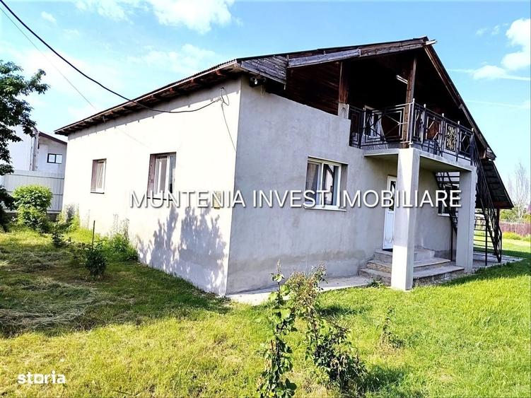 Casă cu 3 camere cu Teren 500 Mp în Bradu
