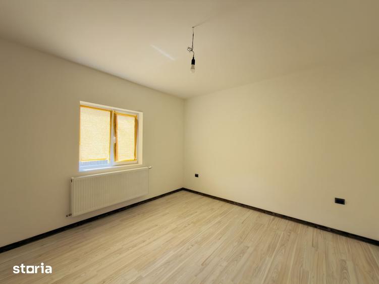 Casă cu 3 camere cu Teren 350 Mp în Săcălaz
