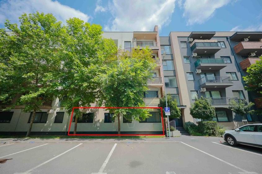 Apartament cu 2 camere decomandate de închiriat – Prima Universității - 1