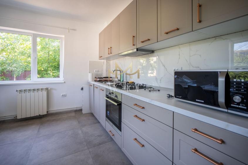 Apartament cu 4 camere decomandat în Andrei Mureșanu