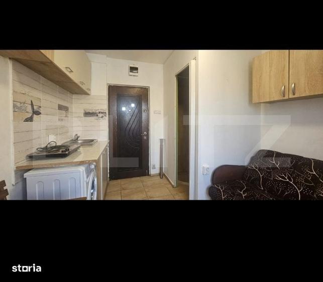 Garsoniera, renovata, cu baie , etaj 1 , Florilor - 7