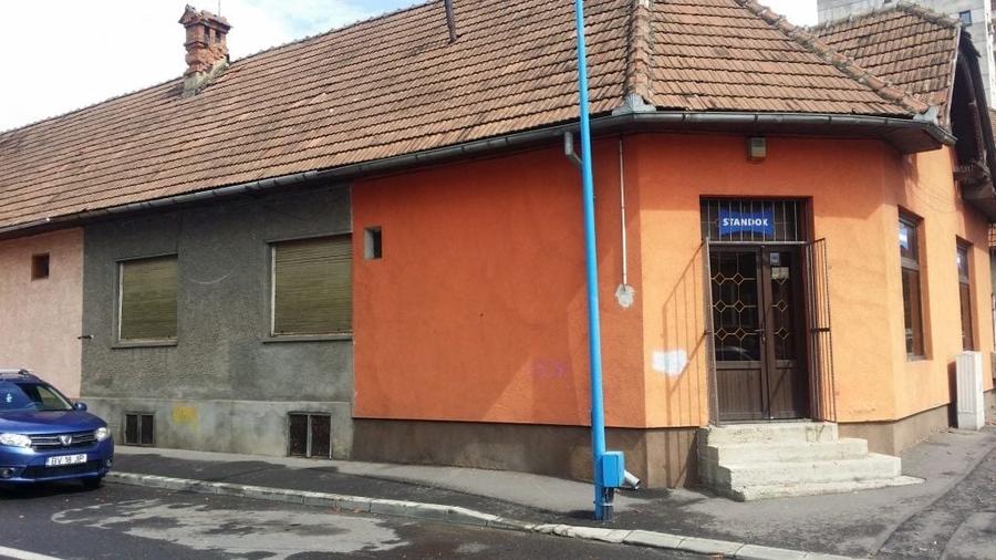 Casă cu 2 camere în Aurel Vlaicu