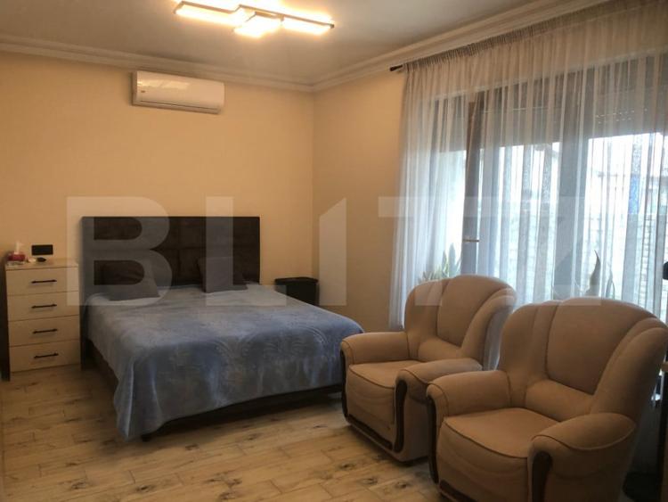 Casă cu 4 camere cu Teren 715 Mp în Păulești
