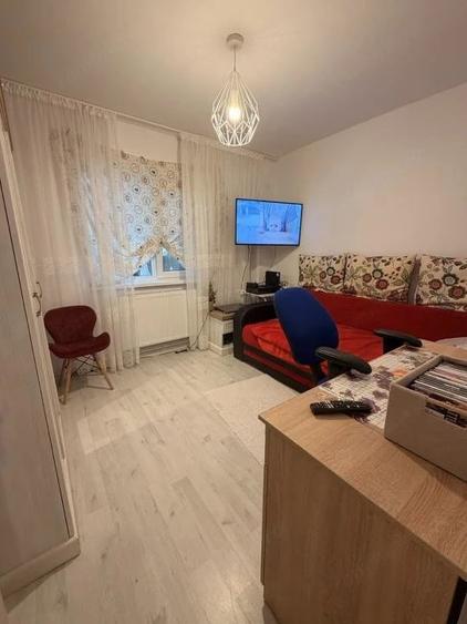 Apartament cu 2 camere, mobilat modern - zona Lipovei - 2