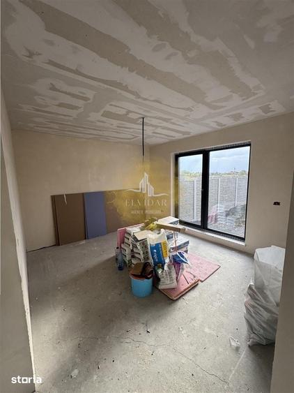 Casă cu 4 camere cu Teren 275 Mp în Ghiroda