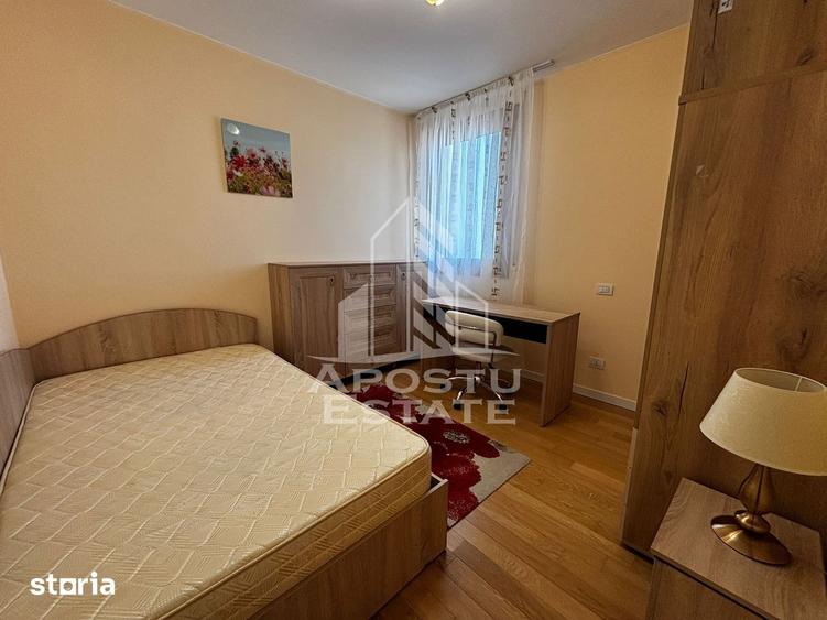 Apartament cu 3 camere, mobilat în Elisabetin