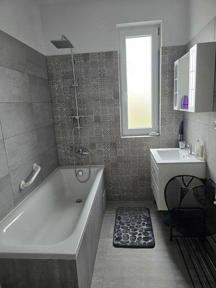 Apartament cu 2 camere semidecomandat în Chișoda