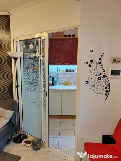 Apartament cu 2 camere semidecomandat în Doamna Ghica