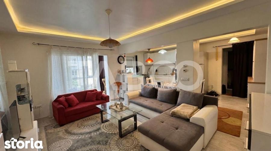 Apartament cu 4 camere semidecomandat, mobilat în Est