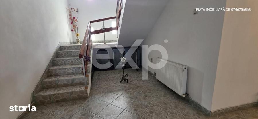Casă cu 9 camere cu Teren 1000 Mp în Dragomirești