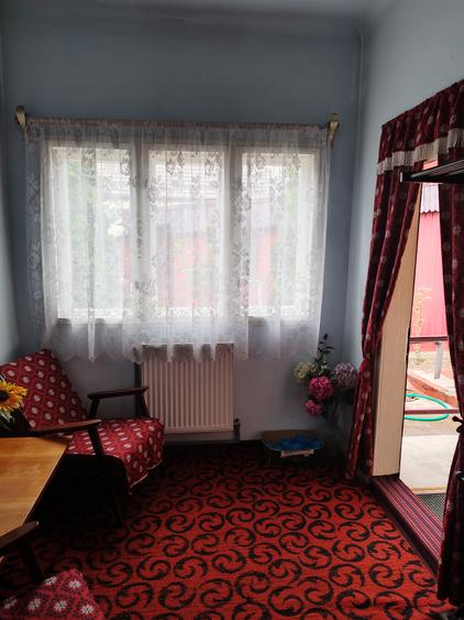 Casă individuală cu 3 camere cu Canalizare în Semicentral