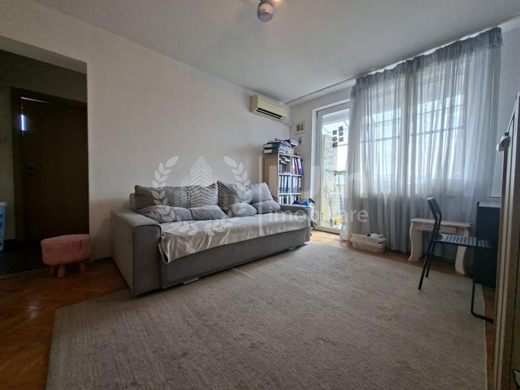 Apartament cu 3 camere semidecomandat, mobilat în Grigorescu