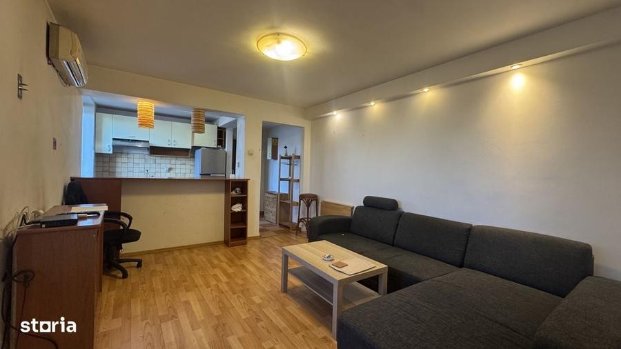 Apartament cu 2 camere în Romană