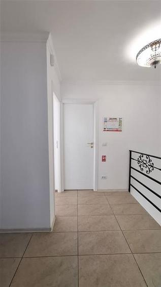 Casă individuală cu 4 camere cu Canalizare în Valea Lupului