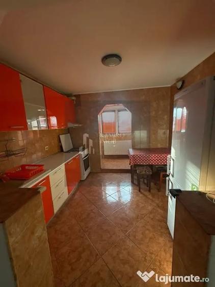Apartament cu 2 camere decomandat în Apărătorii Patriei