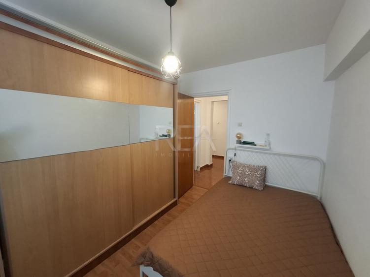 Apartament cu 3 camere decomandat, mobilat în Drumul Taberei