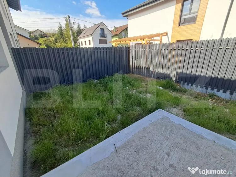 Casă cu 5 camere cu Teren 250 Mp în Central