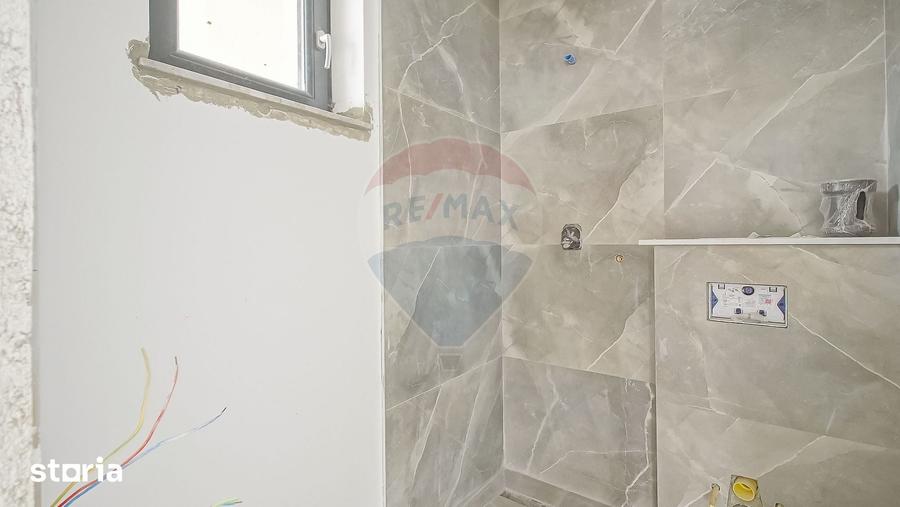 Apartament cu 3 camere în 15 Noiembrie