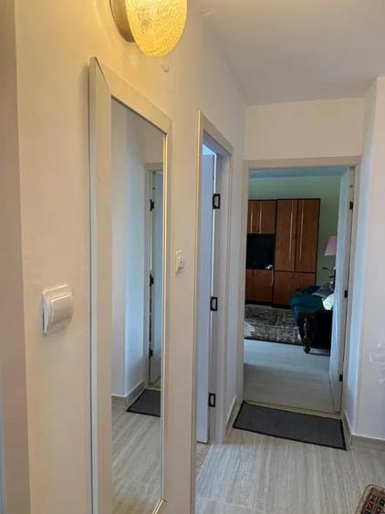 Apartament cu 2 camere decomandat, mobilat în Văcăresti