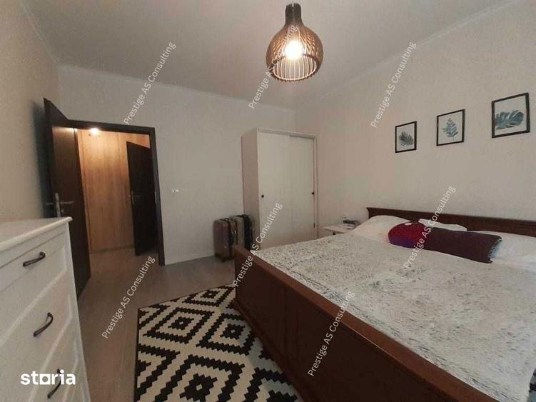 Apartament cu 2 camere decomandat, mobilat în Sud