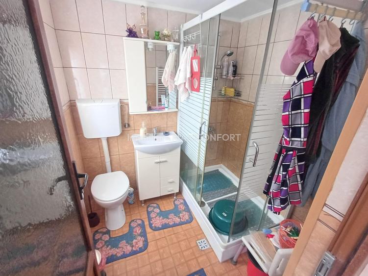 Casă de vânzare, zona centrala-Imobiliare MAXICONFORT - 10