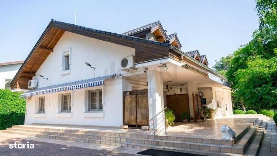 Casă cu 4 camere cu Piscina în Ferme