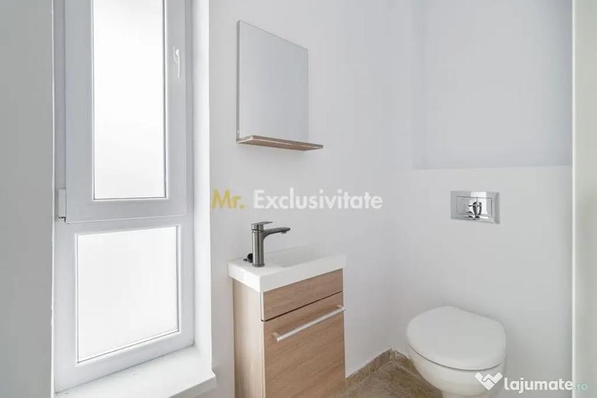 Apartament cu 5 camere semidecomandat în 1 Decembrie