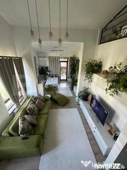 Apartament cu 3 camere decomandat în Plopilor