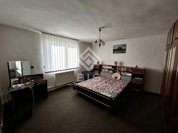 Casă cu Teren 2600 Mp în Sărata
