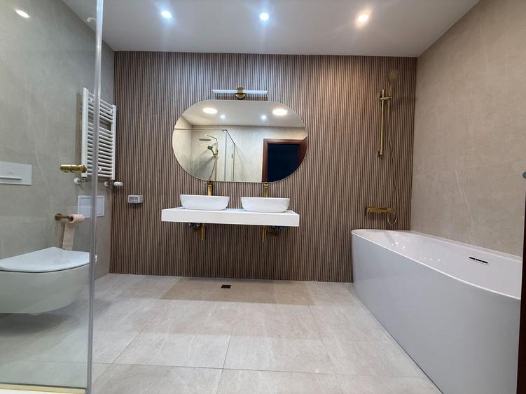 Apartament cu 3 camere semidecomandat, mobilat în Primăverii