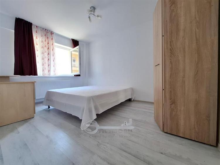 Apartament cu 2 camere semidecomandat, mobilat în Aeroport