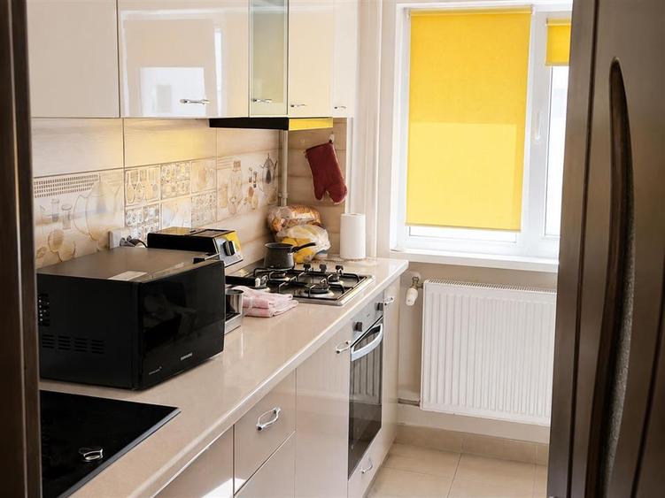 Apartament cu 2 camere decomandat, mobilat în Colentina