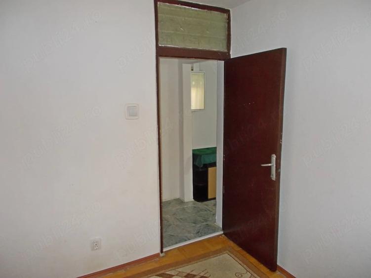 Apartament cu 3 camere semidecomandat în Freidorf