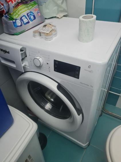 Apartament cu 3 camere decomandat în Sânpetru