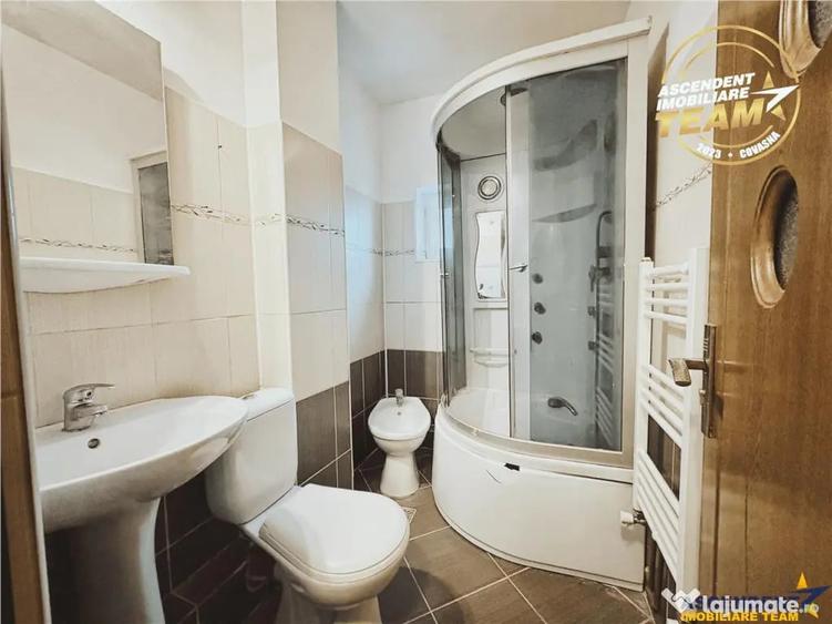 Apartament cu 2 camere decomandat în Simeria