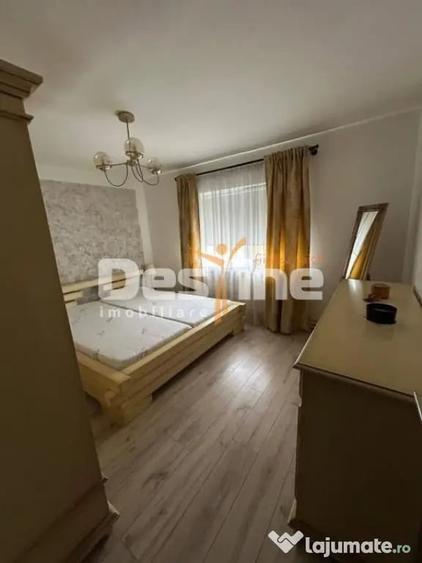 Apartament cu 3 camere decomandat în Bucovina
