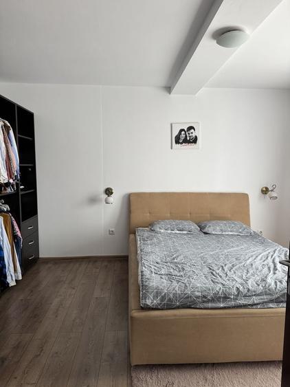 Apartament cu 3 camere decomandat, mobilat în Valea Lupului