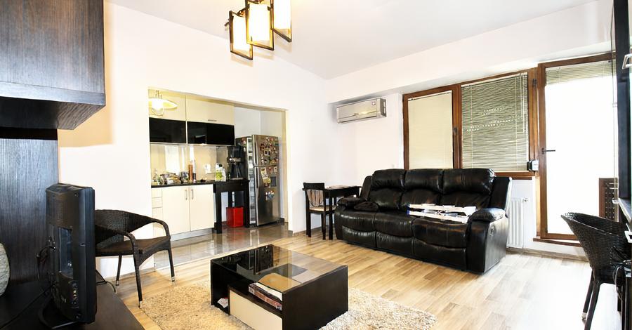 Apartament cu 2 camere decomandat în 1 Mai