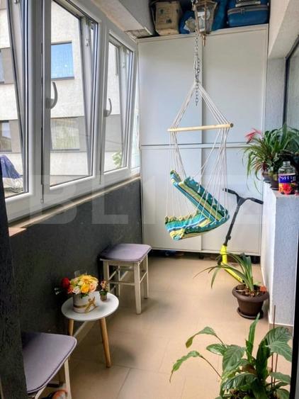 Apartament cu 2 camere semidecomandat, mobilat în Florești