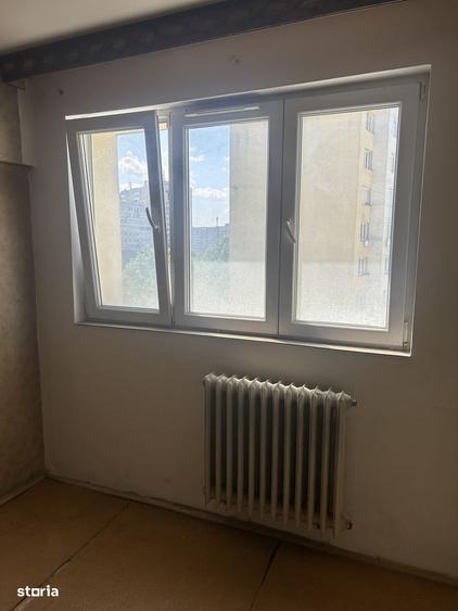 Apartament cu 2 camere decomandat în Obor